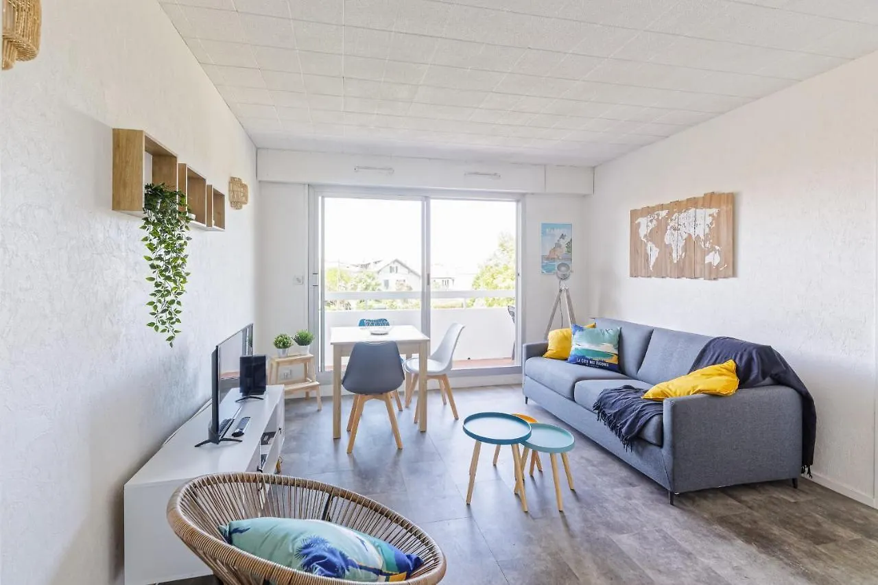 Nohea Reef Biarritz Modern T2 Open View Center Beaches 15Min location